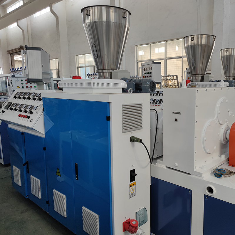 PVC-windows-and-door-profile-production-line-(2)